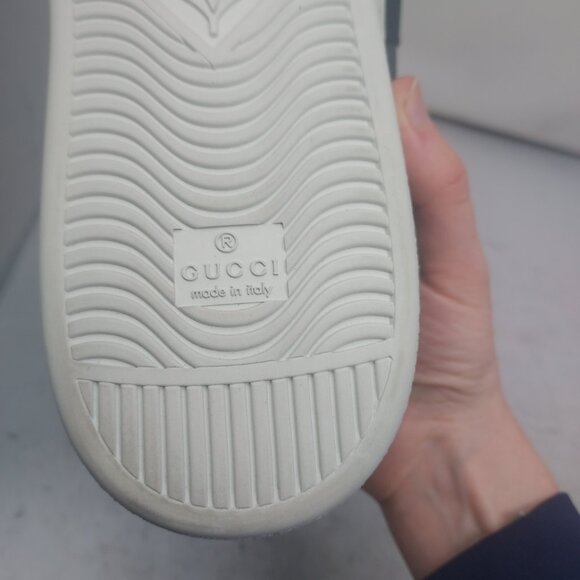 Gucci BLACK GG SUPREME Ace GG Supreme Low Top Sneaker - Picture 12 of 12